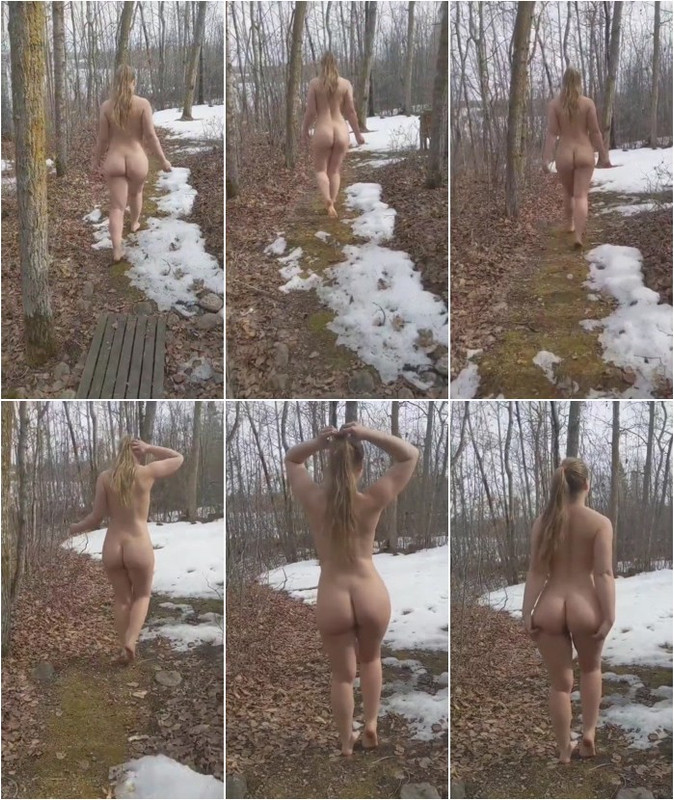 Naked-Girl-in-Forest-2.jpg