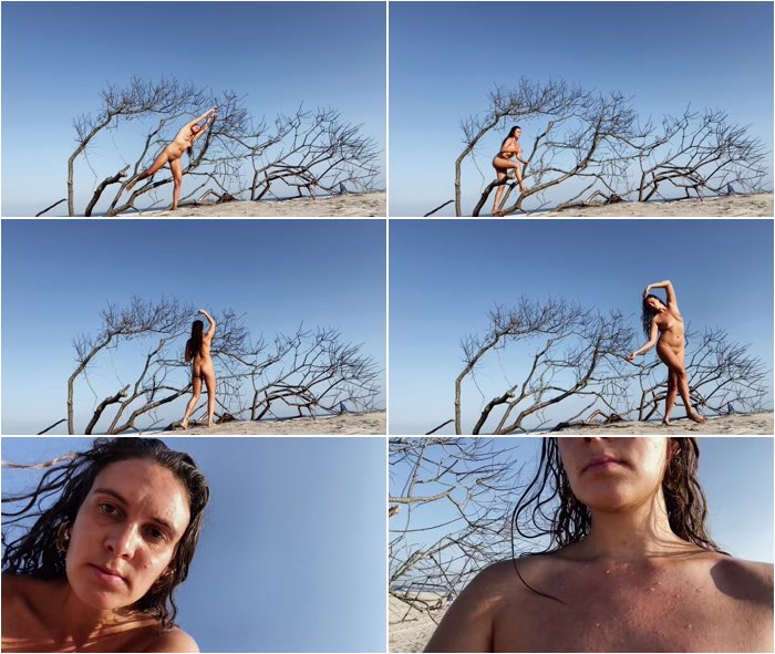 21-08-24-self-portrait-video-with-tree-at-gunnison-beach-3.jpg
