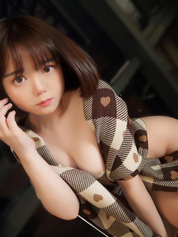 [009] きょう肉肉 – Vol.37 KYO-037 椅子上的风情 [40P1V-476MB] 秒传