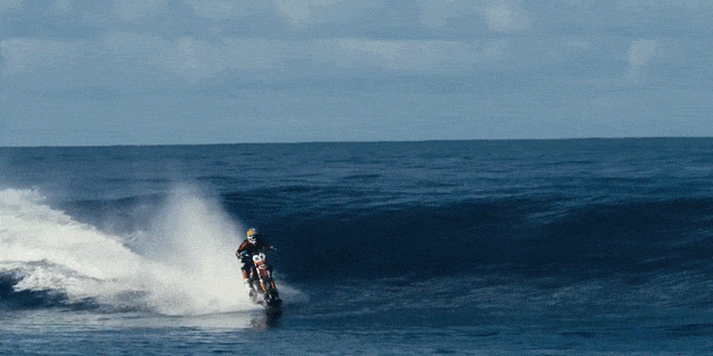 dirt-bike-on-water.gif