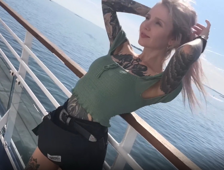 [Porn] - Red Fox - Hey Captain I Need Your Dick POV Fucking In The Cabin Of A Cruise Ship (2021 / UltraHD 4K 2160p)