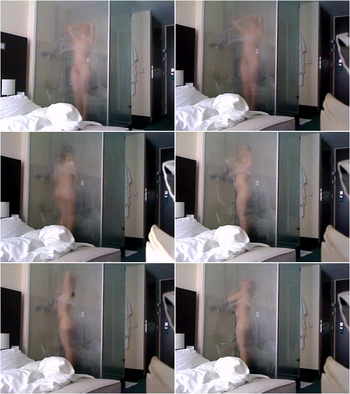 girlfriend-in-shower-1-mpg-3.jpg