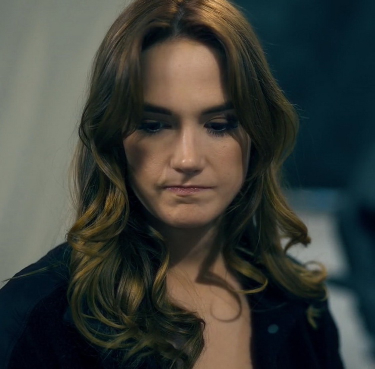 PureTaboo: Siri Dahl - Third Wheel: The Insemination Of Elizabeth - A Siri Dahl Story (2021) 1080p WebRip