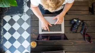 going-live-from-beginner-to-expert-livestream-s.jpg