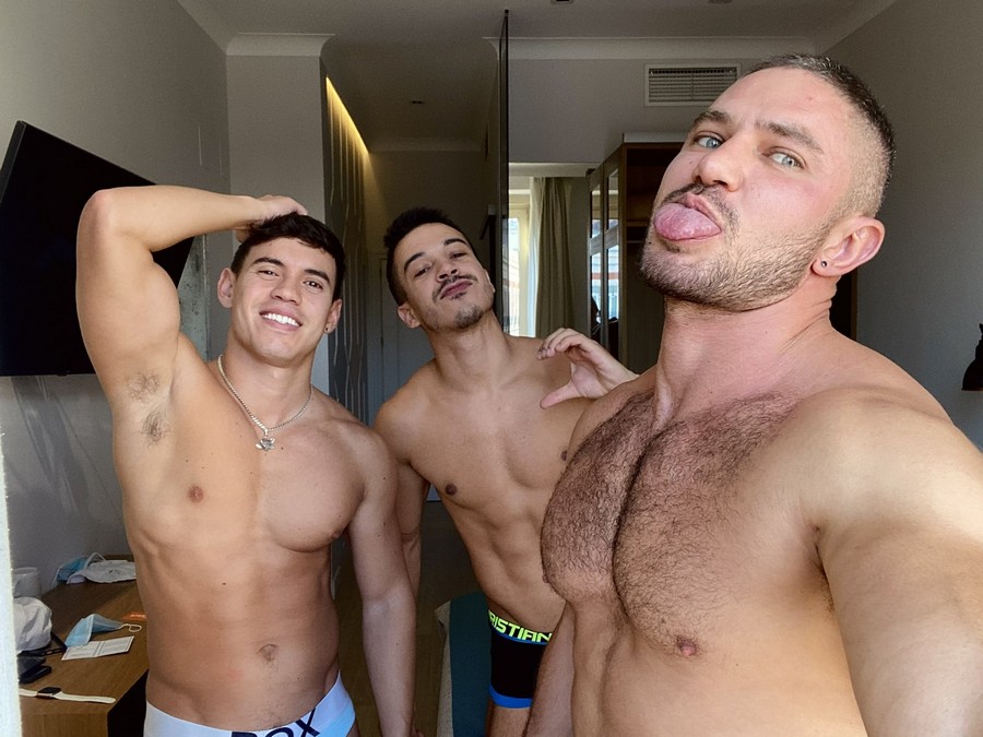 Dato-Foland-Oliver-Hunt-and-Jonathan-Miranda-1017.jpg