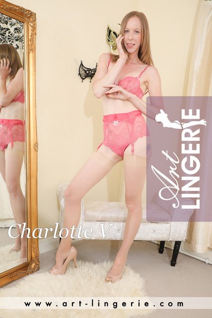 Charlotte V - 10075 - 04 September 2021