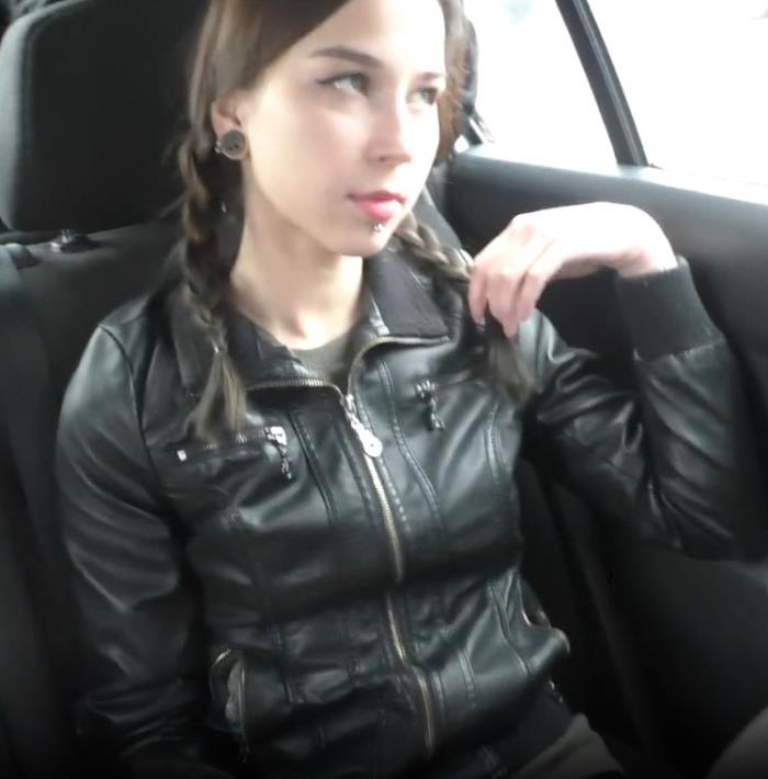 Laruna Mave Russian Teen Suck Cock In Taxi On Back Seat