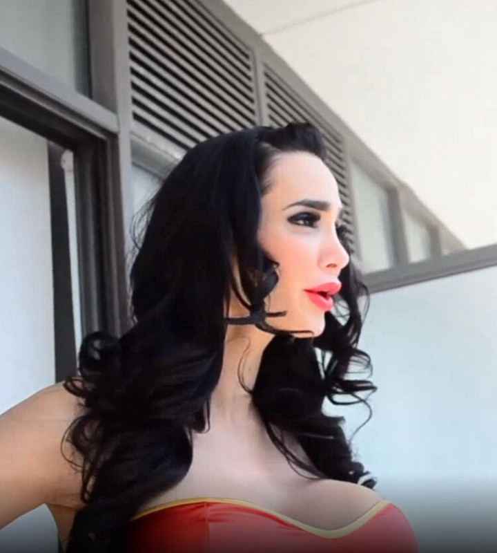 Amy Anderssen - 28-06-2019 (OnlyFans) FullHD 1080p