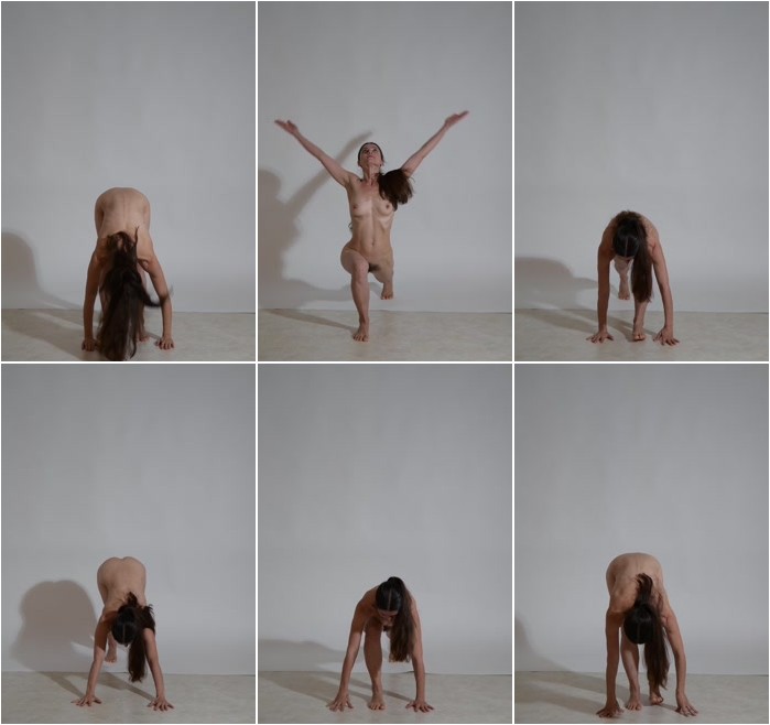 Ana-Iv-quick-yoga-demo-2.jpg