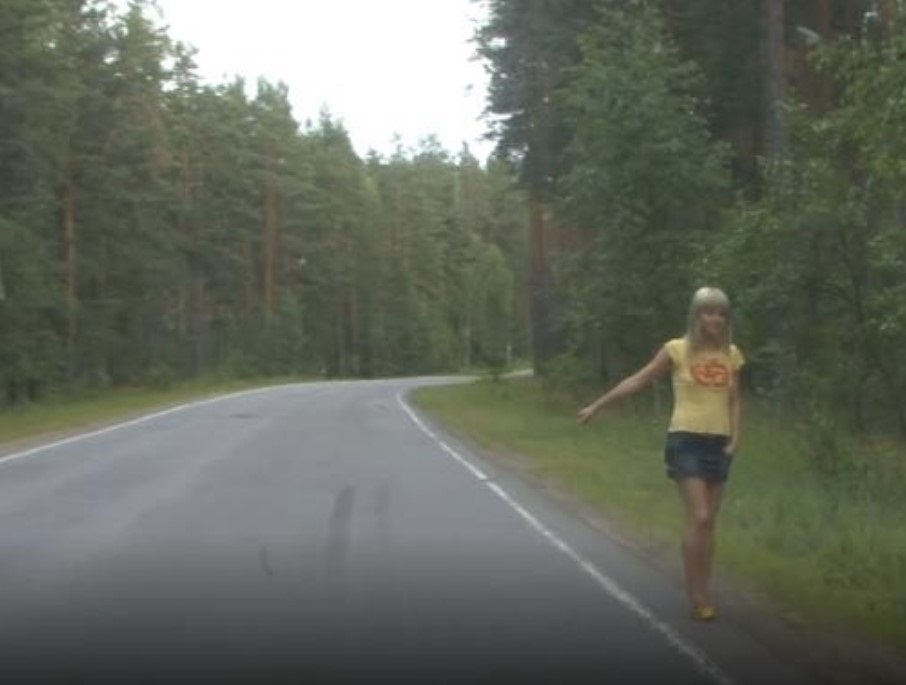 Yana - Hitchhiker Fuck In Woods [HD 720p] - Amateurporn