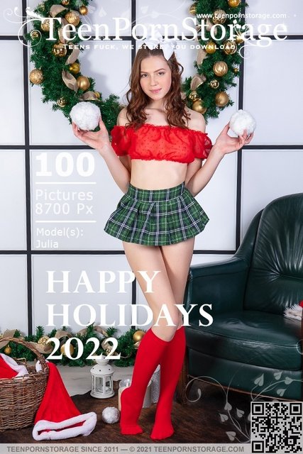 Julia - Happy Holidays 2022 2021-12-31
