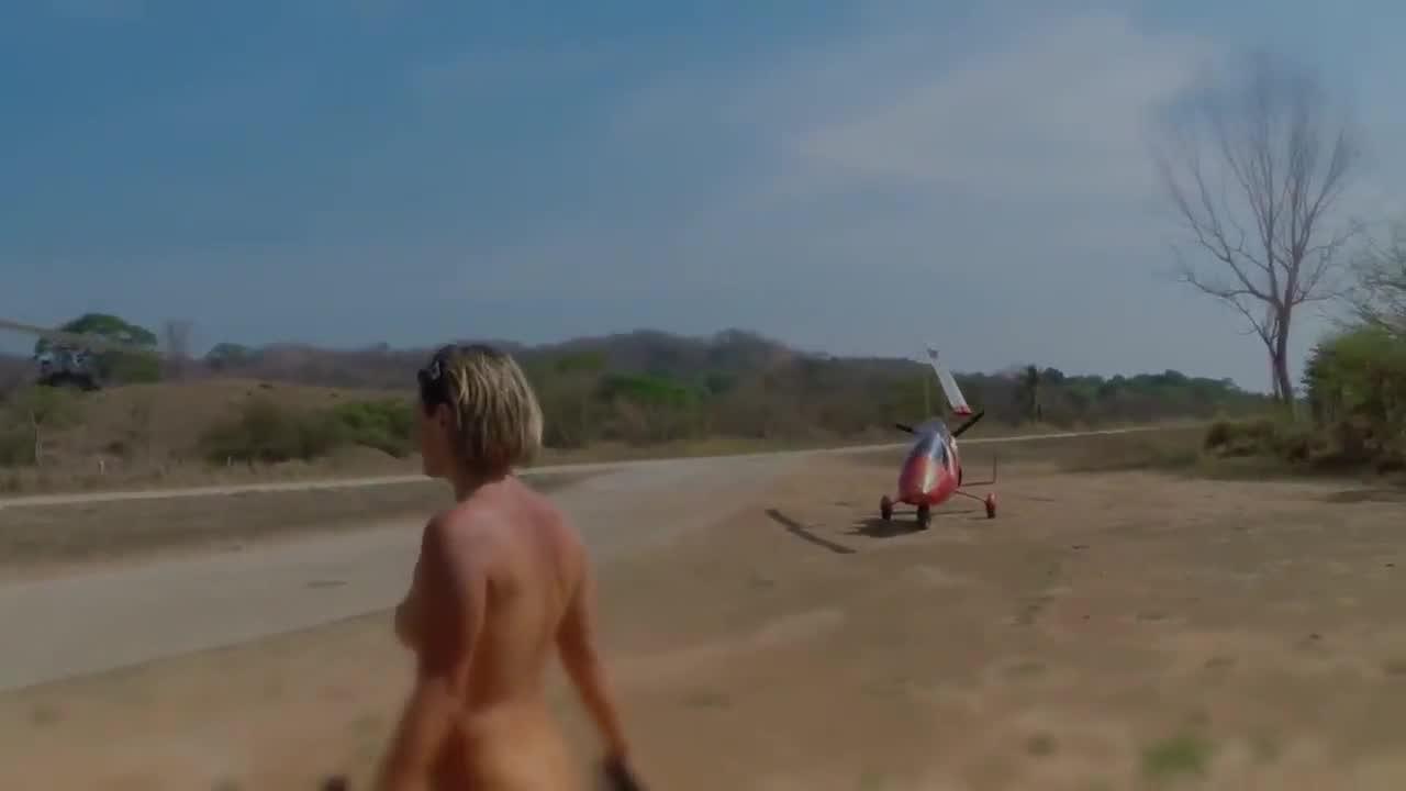 Gyrocopter Girl Nude Youtuber Leaked Video.