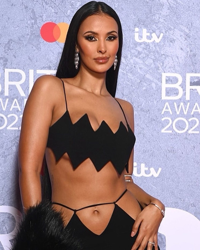 [Image: FLJJg-d-XMAIe-YNY.jpg]