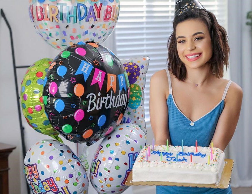 Aria Valencia - Happy Birthday From StepSis [FullHD 1080p] - TeenSkeet