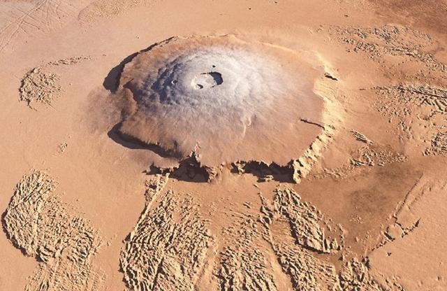 [Image: Olympus-Mons-on-Mars.jpg]