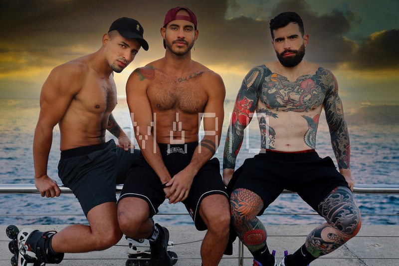 Roller-Man-Roque-fucks-Patrick-Dei-and-Oscar-Marin-913.jpg